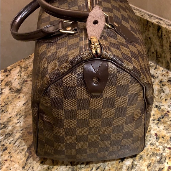💋Beautiful Authentic Louis Vuitton Speedy 30 Damier Ebene💄 - Picture 4 of 16